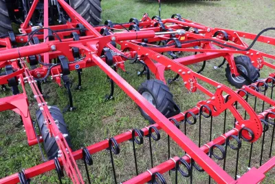 Horsch Finer SL se postará o mělké zpracování půdy i založení porostu v extrémních podmínkách.