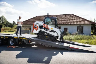 Bobcat MaxControl: Přichází revoluční ovládání nakladačů chytrým telefonem.