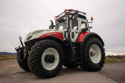 Rakouská armáda převezme devět traktorů Steyr 6300 Terrus CVT s pancéřovou kabinou.