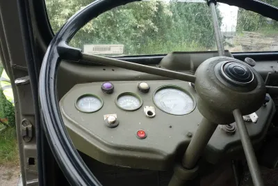 Přístrojová deska vozu Praga V3S.