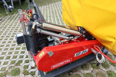 Žací stroj Rozmital SD-24L.