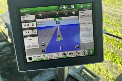 Monitor John Deere GreenStar 4240.