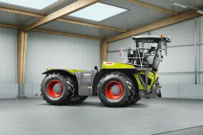 Nově modernizovaný CLAAS XERION.