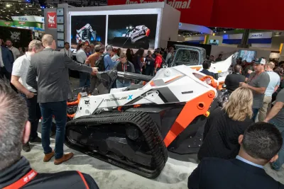 Bobcat RogueX: koncepce stroje, který porušuje všechna pravidla.
