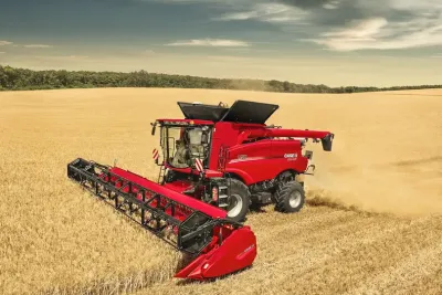 Modely Case IH Axial-Flow® 150 patří mezi střední výkonovou kategorii mlátiček, v níž málokdy najdeme stroj s jedním rotorem.