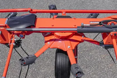 Obraceče Kuhn 1003 a 1003 T mají nový rotor Optitedd.