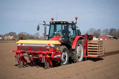 Na švédské farmě Sandgården důvěřují traktorovým pneumatikám BKT.