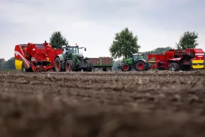 Nová generace sklízeče Grimme EVO 280 má plně hydraulický pohon a mnoho vylepšení.