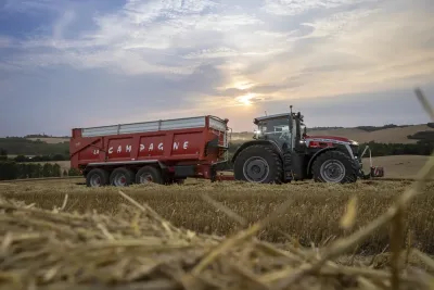 Řada traktorů Massey Ferguson 9S přichází s vylepšeným motorem a převodovkou Dyna-VT.
