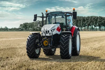 Nová modelová řada Steyr Plus nahrazuje traktory Steyr Kompakt.