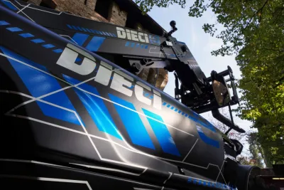 Elektrický teleskopický manipulátor Dieci Mini Agri-e umožňuje snadnou výměnu baterií podle potřeb.
