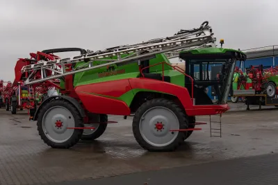 Novým importérem strojů Krukowiak do České republiky se stala firma POL-AGRO Maszyny a.s.
