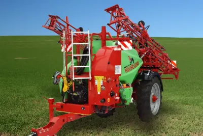 Novým importérem strojů Krukowiak do České republiky se stala firma POL-AGRO Maszyny a.s.