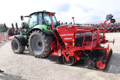 Nová generace secího vozu Horsch Versa 6 SW a inovace u elektro-mechanického secího stroje Horsch Versa 3 KR.