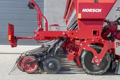 Nová generace secího vozu Horsch Versa 6 SW a inovace u elektro-mechanického secího stroje Horsch Versa 3 KR.