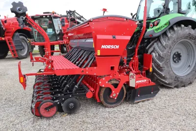 Nová generace secího vozu Horsch Versa 6 SW a inovace u elektro-mechanického secího stroje Horsch Versa 3 KR.