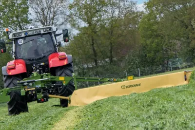 Technický základ Krone EasyCut R 450 tvoří celosvařený žací nosník Krone EasyCut s celoživotní náplní maziva.