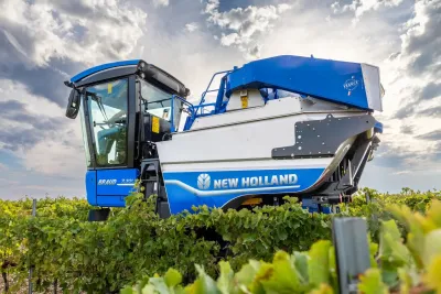 Více pohodlí, kapacity, výkonu a produktivity: nové kompaktní sklízeče hroznů New Holland Braud.