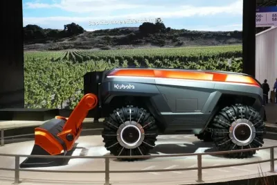 Koncept autonomního „transformer“ robota Kubota KVPR je univerzální platforma pro práce na farmě, sadech nebo ve vinicích.
