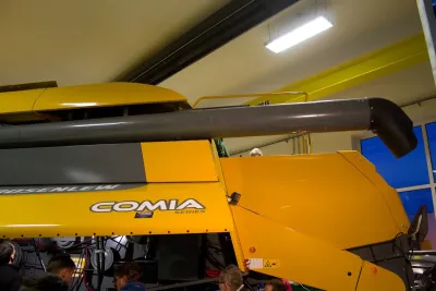 Sampo Comia C12