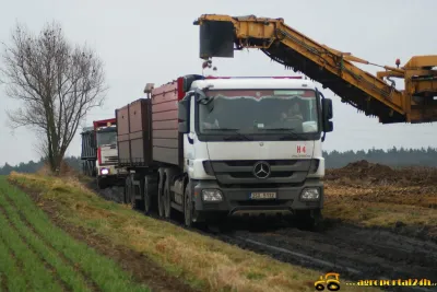 Nakládání a odvoz cukrové řepy Leden 2014