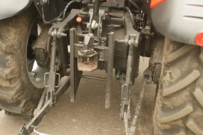 Nový Zetor Proxima 70 a Zetor 5211 - Autoškola Hořčička