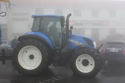 Traktor New Holland T5.120 při výjezdu na Praděd