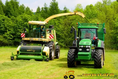 Řezačka Krone Big X 700