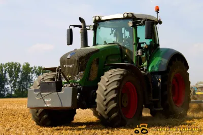 Fendt 930 Vario a Köckerling Exaktgrubber Vario