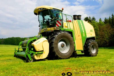 Řezačka Krone Big X 700