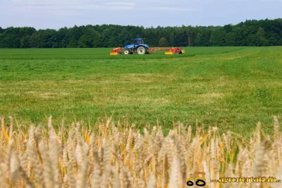 New Holland T6070 a Pöttinger