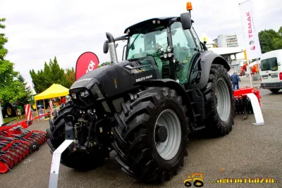 Traktor na výstavě Agrokomplex 2015.