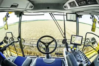 700 koňských sil v nové vlajkové lodi New Holland – snímek 5