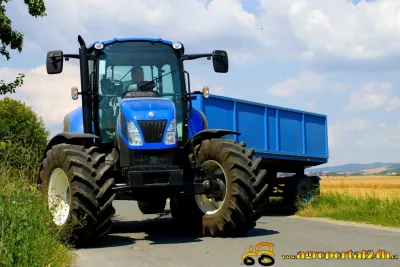 Nově zakoupený New Holland T5.95 Electro Command