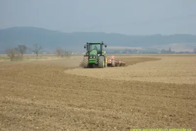 Nově zakoupený John Deere 8320R