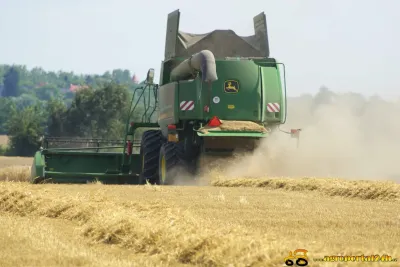 Sklizeň ječmene 2014