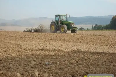 John Deere 8200
