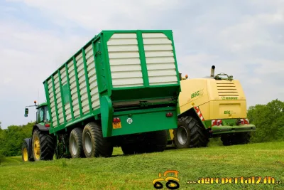 Řezačka Krone Big X 700