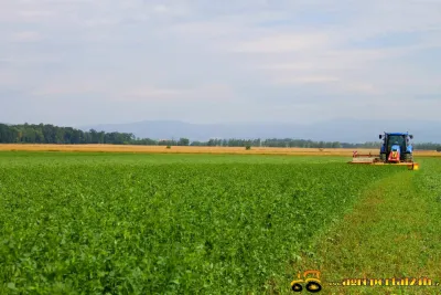 New Holland T6070 a Pöttinger