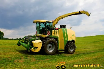 Řezačka Krone Big X 700