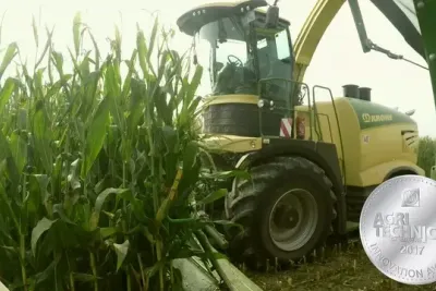 Krone představilo řezačku s unikátní výškově nastavitelnou kabinou! – snímek 2