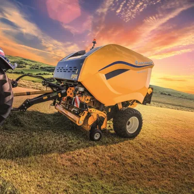 Nový lis s variabilní komorou New Holland Pro-Belt.